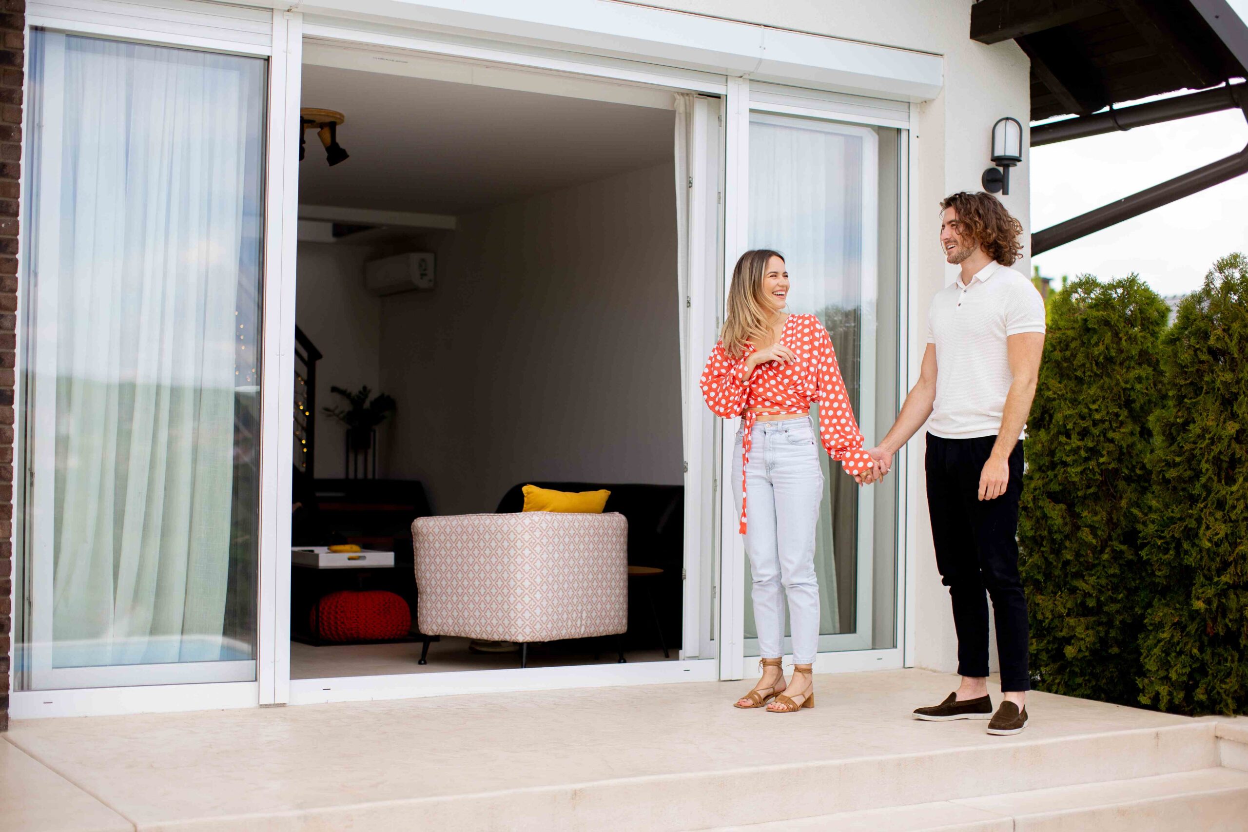 How to transport a sliding glass door