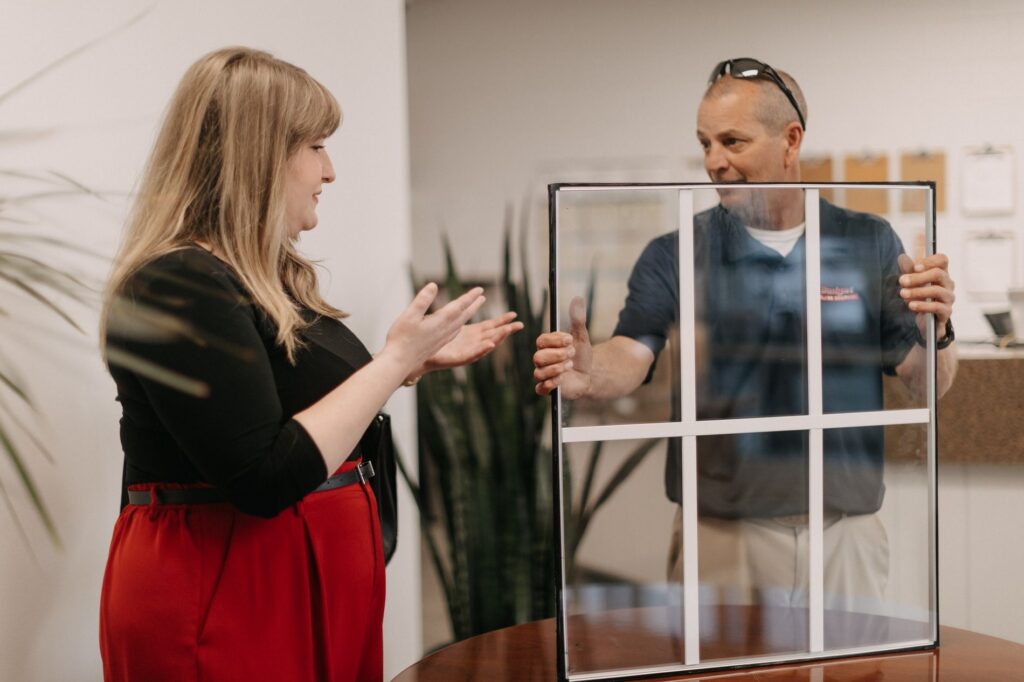 how much does window glass replacement cost